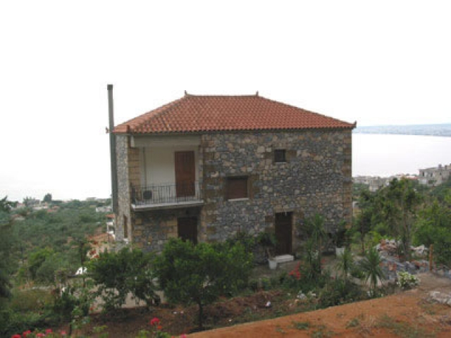 Bauen Sie mit uns Ihr Natursteinhaus auf dem Peloponnes/Griechenland