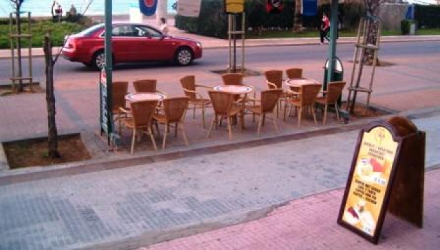 Mallorca-1. Linie El Arenal- Ganzjährig betriebene Cafeteria!