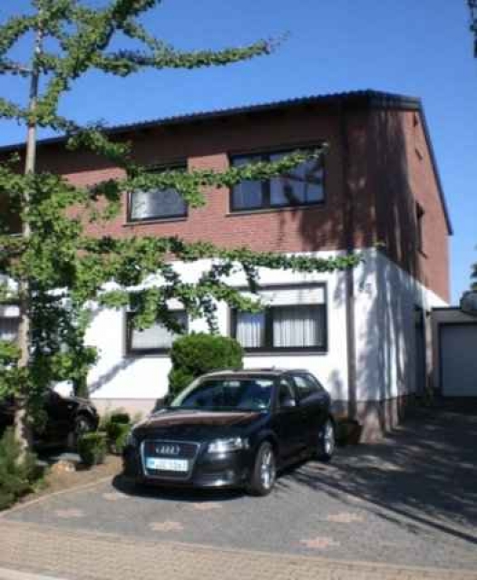 Großzügig Wohnen ! Schöne 3 Zimmer-Wohnung