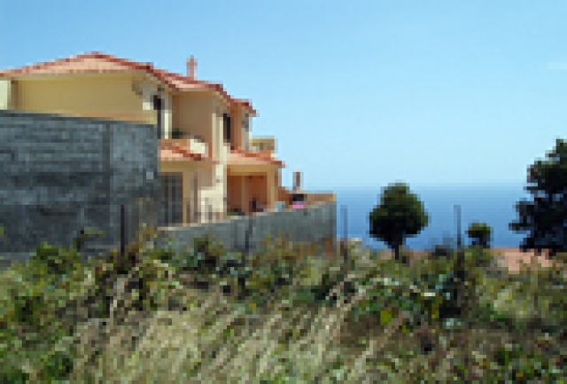 Haus auf der Blumenatlantikinsel Madeira, Portugal zu verkaufen