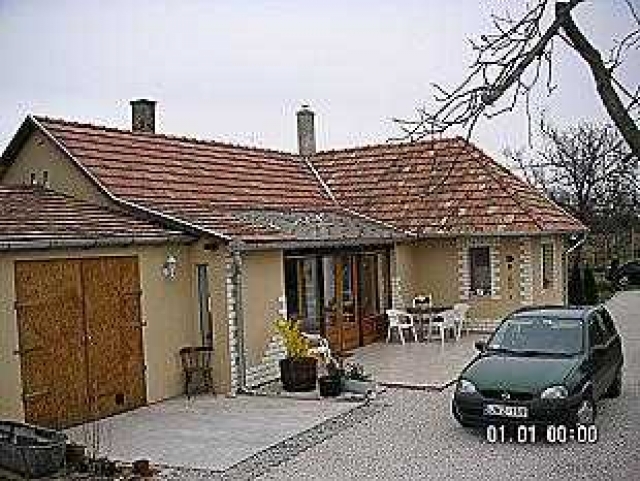 Einfamilienhaus in der Nahe vom Plattensee: Kauf Immobilien in Nikla