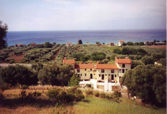 Neuwertiges Reihenhaus auf Halkidiki / Griechenland