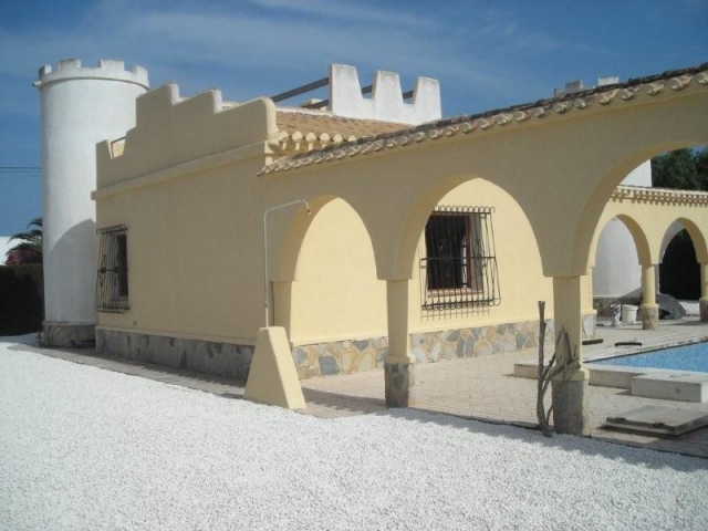 VERKAUFE HAUS AM MEER IN SPANIEN ALICANTE TORREVIEJA