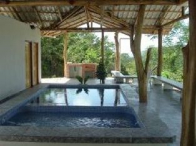 Apartment/Ferienhaus mit Pool und Meerblick zu vermieten