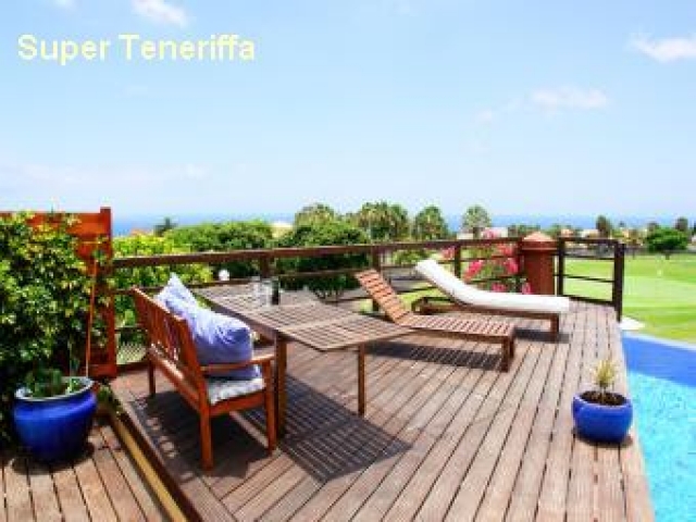 Golfvilla Castella auf der Sonneninsel Teneriffa mit Pool 
