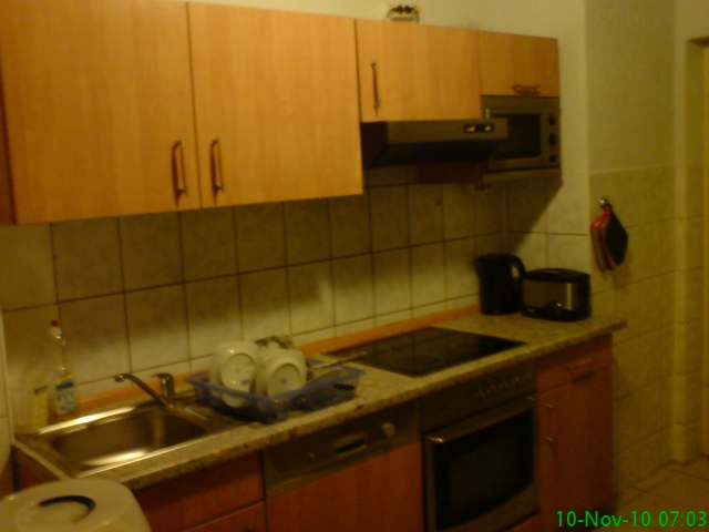 Provisionsfrei! Helle 3 Zimmer Wohnung mit Einbauküche