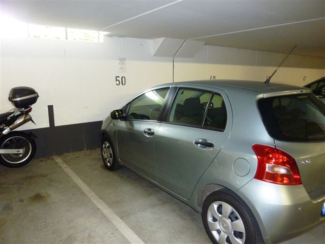 TiefgaragenStellPlatz Köln-Merheim zu VERKAUFEN!