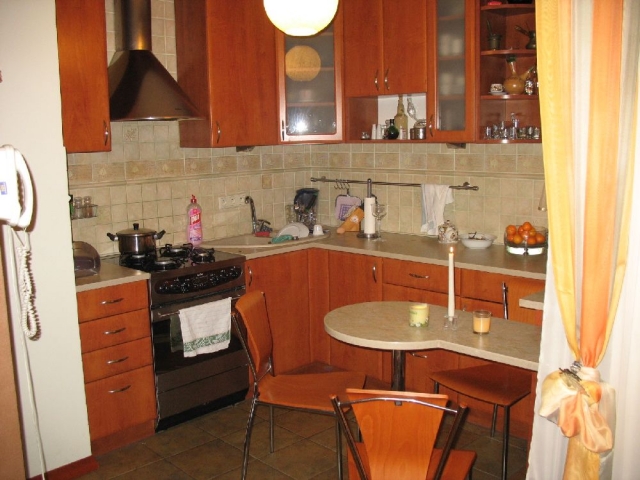 Wohnung in Warschau (zentrale Lage) guenstig zu verkaufen.