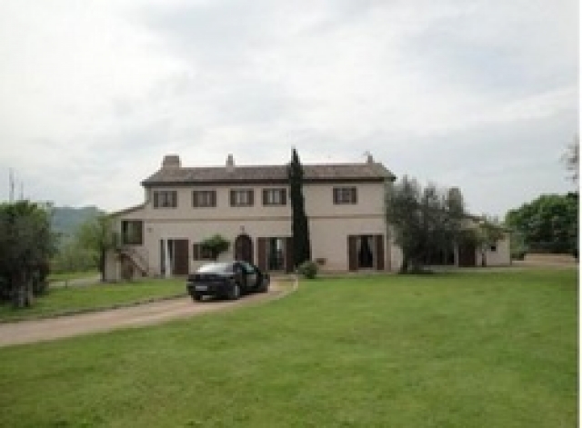 Bauernhaus- Pesaro- Italia