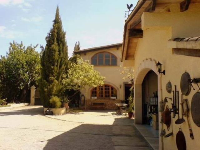 Charaktervolles 14-Zimmer Finca-Chalet nahe Palma de Mallorca zu verkaufen