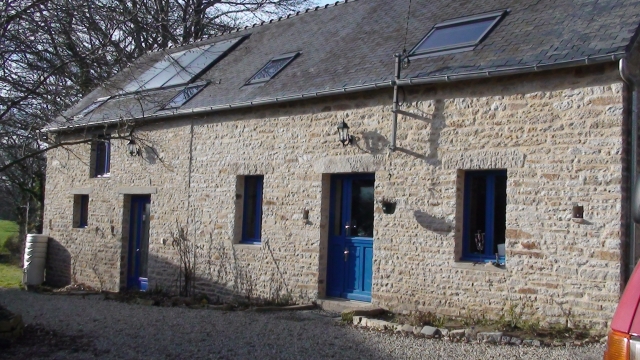  Komplett Ökologisch neu renoviertes Landhaus mit 5000m   Land in der Bretagne 