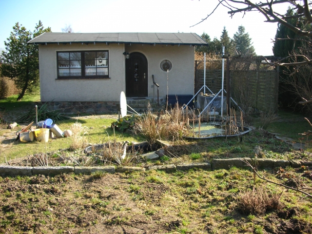 Wochenendbungalow mit Pachtgarten abzugeben in Ostseenähe