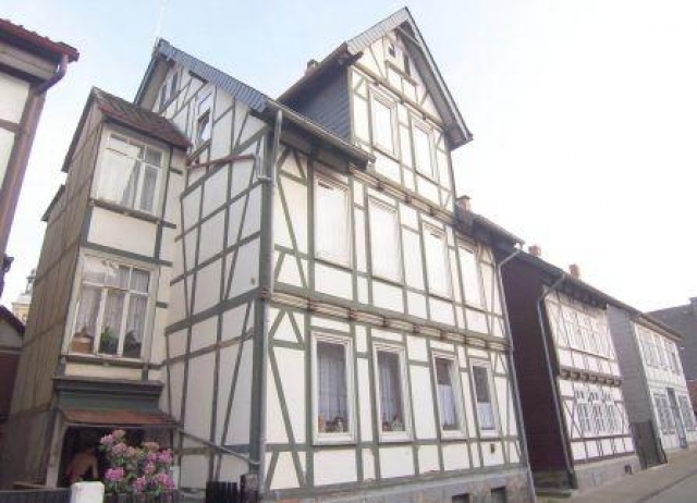 Mehrfamilienhaus zum Schnäppchenpreis in der Altstadt von Goslar