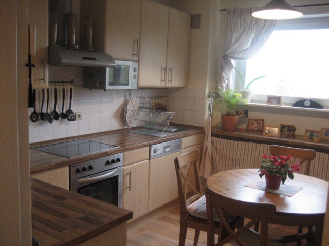 Profisionsfreie Fünf-Zimmer Wohnung in Zehlendorf Berlin!