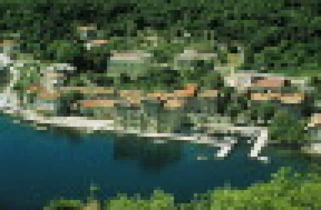 KROATIEN verkauft GROßEN BODEN VON M2 102 600