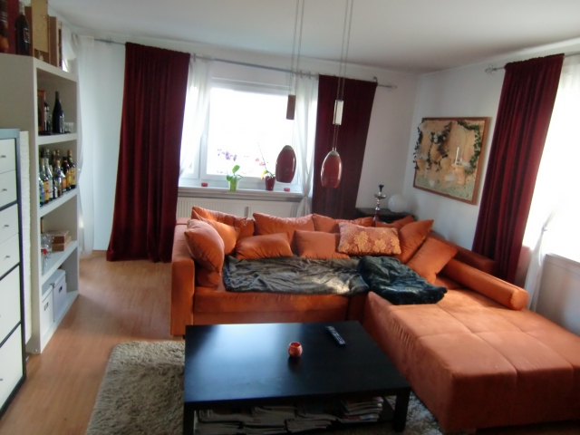 Sehr exklusive 3,5 Zimmer Wohnung am Waldrand komplett eingerichtet Nähe Ulm zu