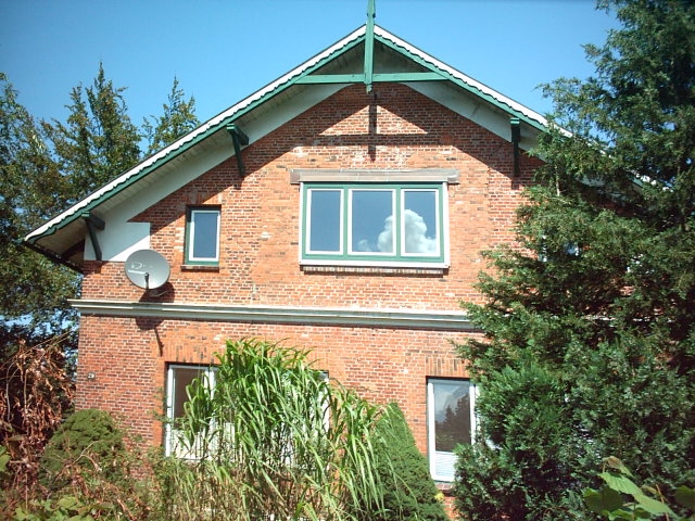 Praxis-und Geschäftshaus