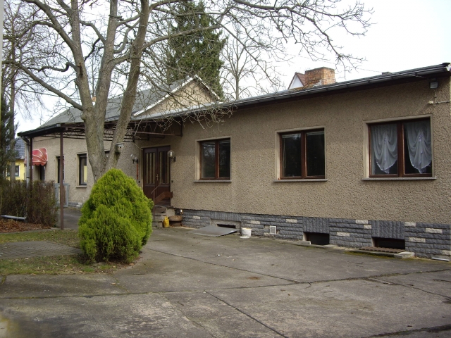 Biete 141m Laden/Büro/Werkstatträume