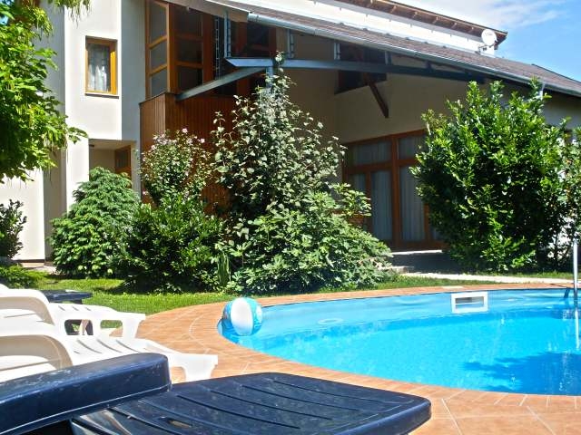 Haus mit Pool im Gartenstadt von Siofok in Ungarn am Plattensee