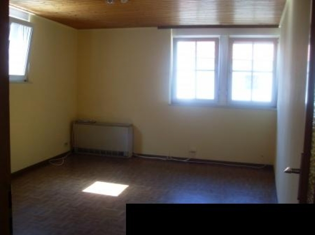 Charmante 2,5 Zimmerwohnung mit ca. 68 m in Stein zu vergeben