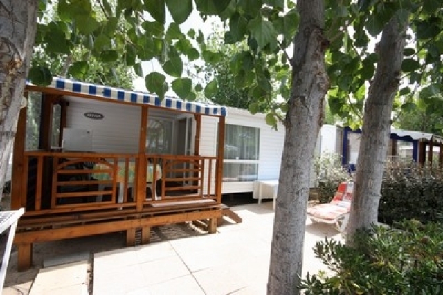 Camping-Urlaub St.Tropez-Mobilheim- Chalet auf Kon Tiki