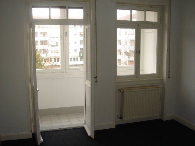 3-ZKB mit Wintergarten und Gartennutzung in Frankfurt-Unterliederbach
