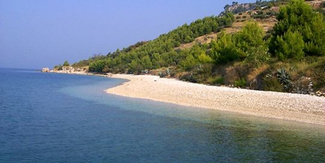Baugrundstuecken an de Adriakueste (Makarska Rivijera) 20 000m2   60 Villen