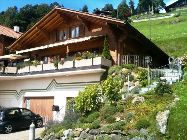 Villa im Chaletstyle auf dem Beatenberg in der Schweiz