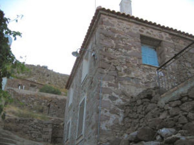 Natursteinhaus mit viel Flair auf Lesvos/Griechenland