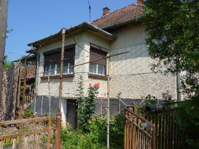 Ungarn: schönes Haus in idyllischer Umgebung