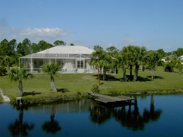 Villa in Florida USA, mit See und Pool 