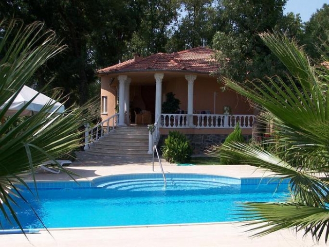 Villa Türkei -südl. Ägäis, Anwesen mit Park und Wald in Strandnähe