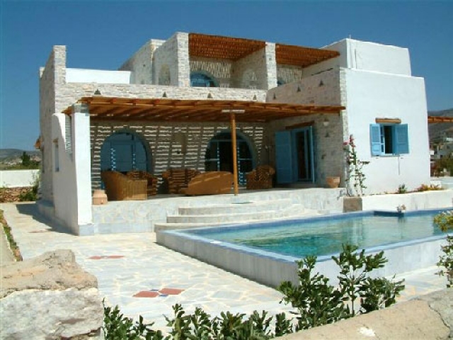 Anspruchsvolle Villa auf Paros / Griechenland