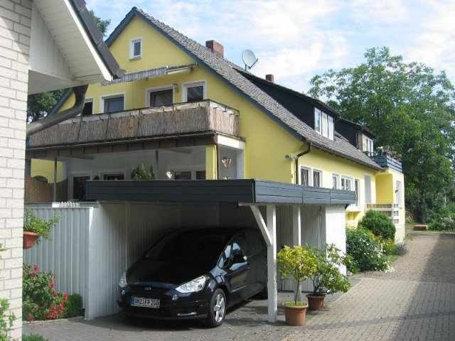 4 Familienhaus mit Bauplatz und festen Mieteinnahmen
