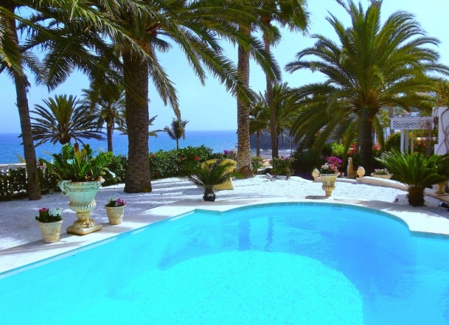 Luxuriöse Villa mit einmaligem Meerblick