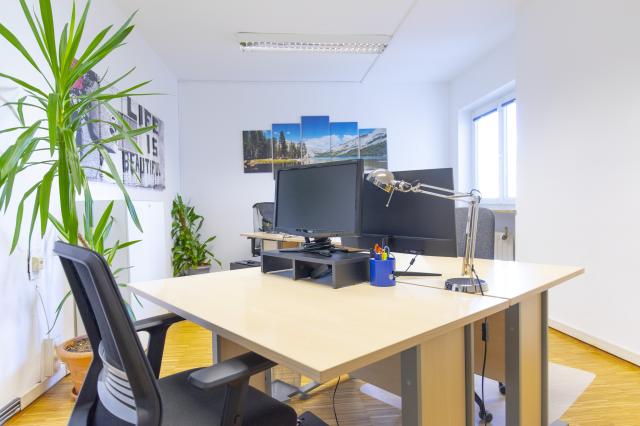 Ruhiges Büro in kreativer Bürogemeinschaft in München am Sendlinger Tor