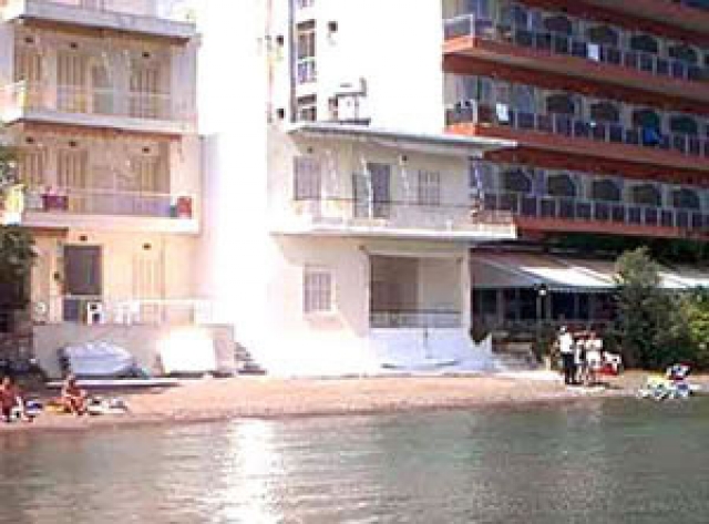 Haus direkt am Strand/Griechenland