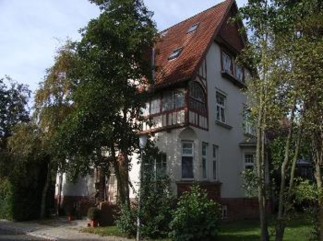 3-Zi-Dachgeschoßetagenwhg. in Jugendstilvilla Marne